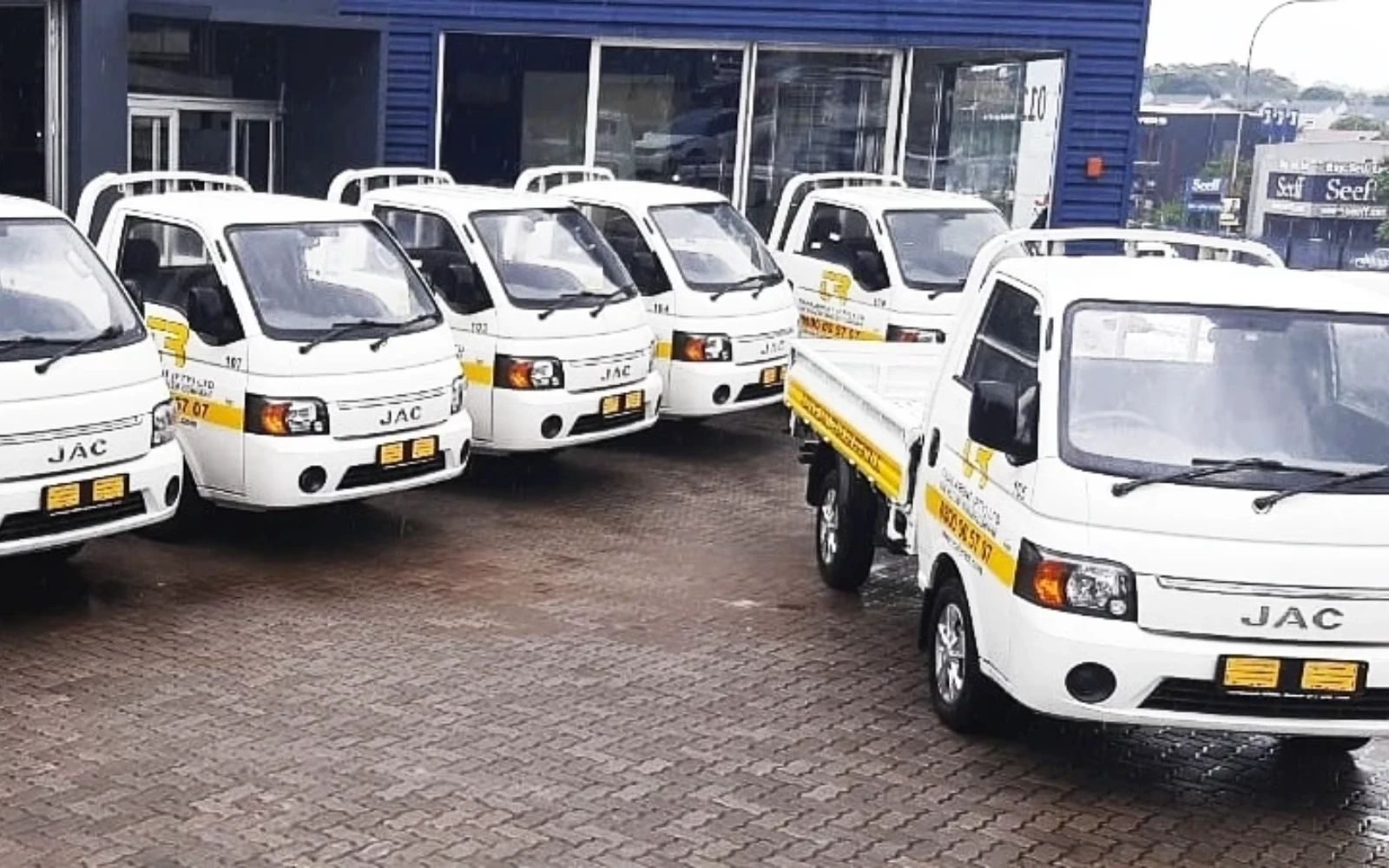 JAC-Motors-X200